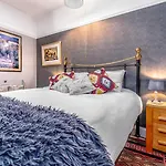 Bright Garden Flat, Private Sauna, Parking Bristol