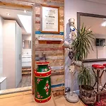 Apartment Bright Garden Flat, Private Sauna, Parking *