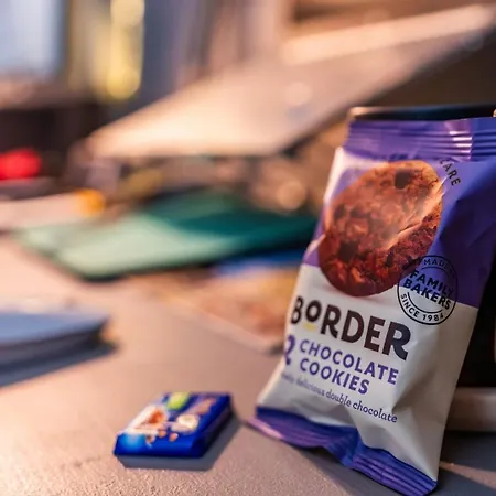 アパート Bright Garden Flat, Private Sauna, Parking